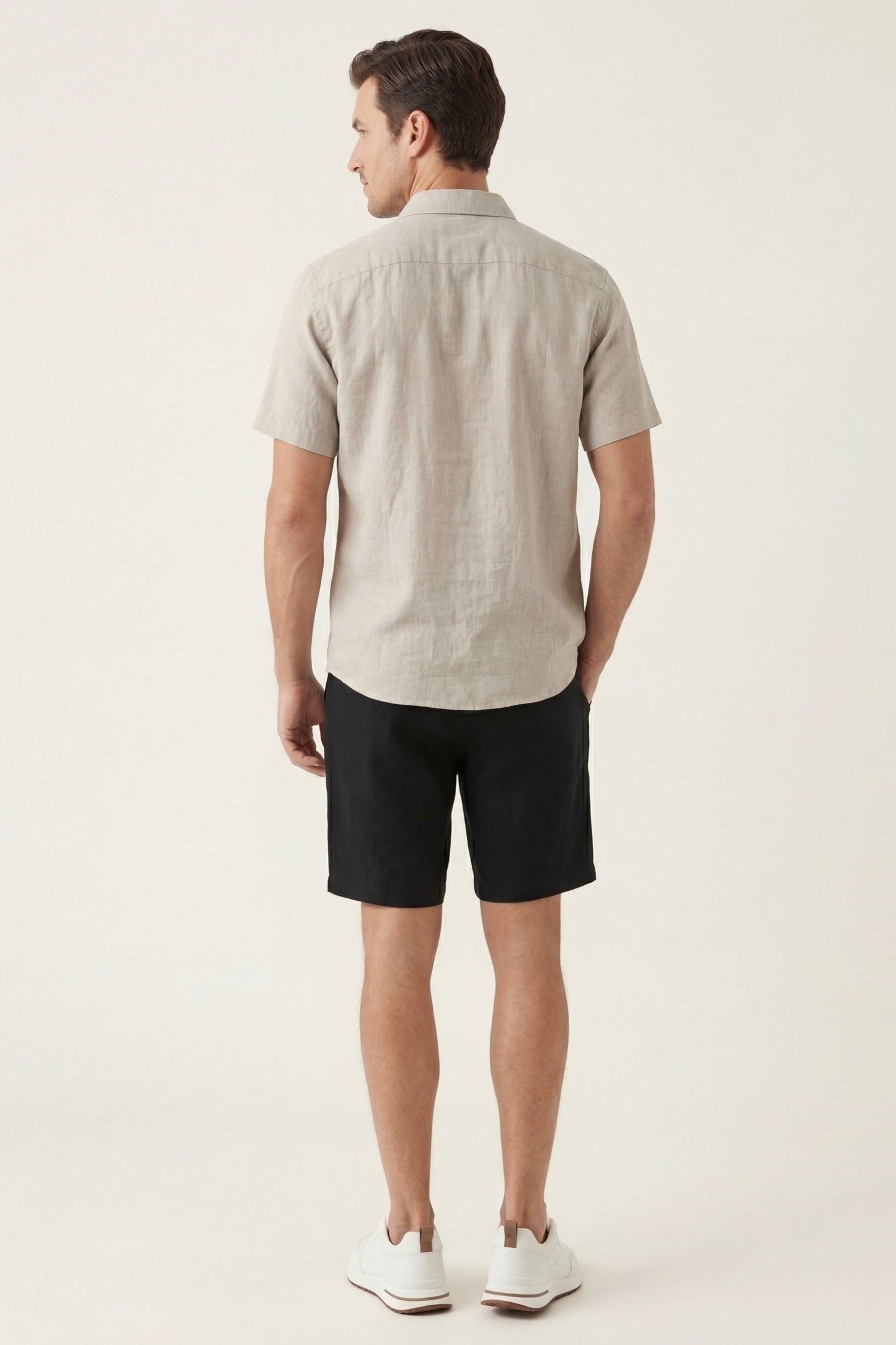 Camicia e Pantaloni Corti in Lino Beige/Nero
