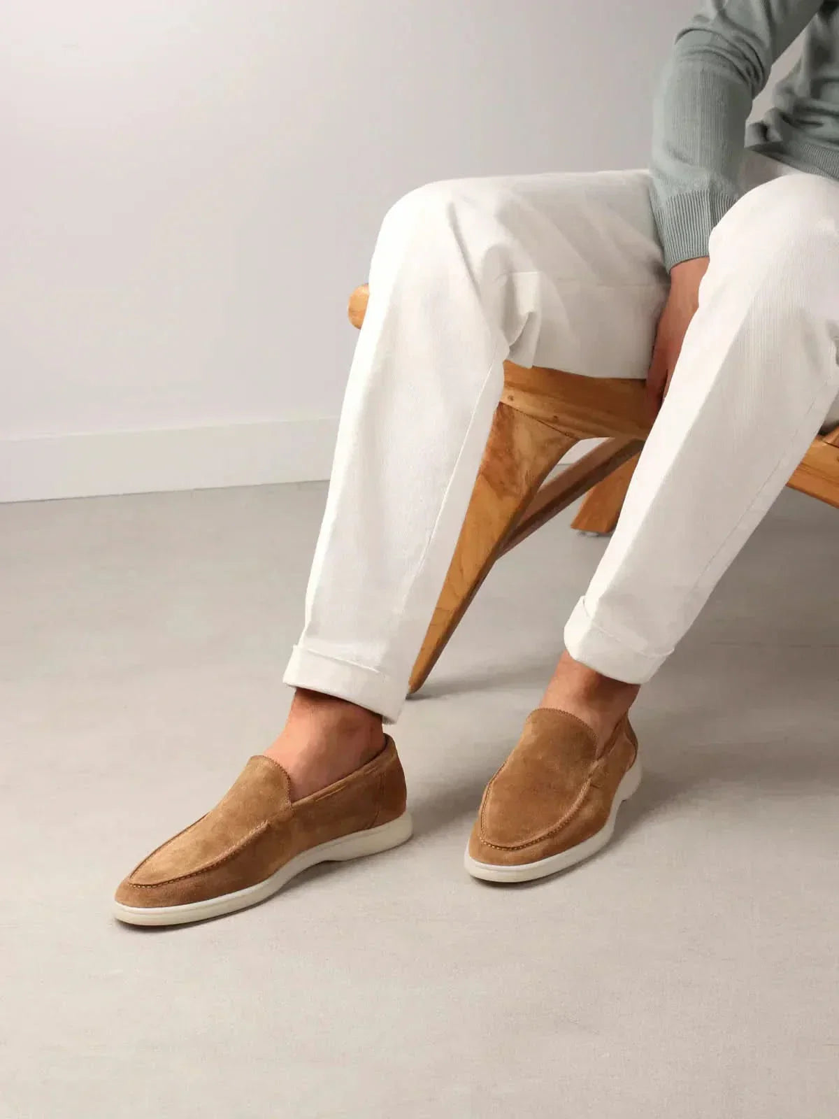 Mocassini classici in suede deserto